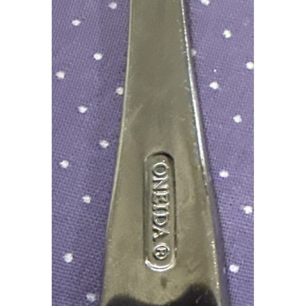 Oneida Simmer Salad Forks Fork‎ Stainless Steel Flatware Set Of 8
